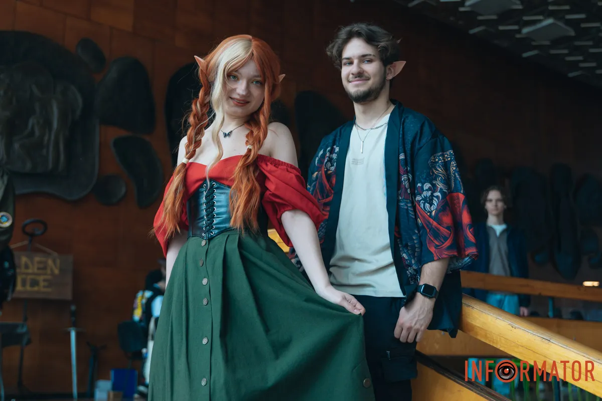 Маленький осередок Японії: у Дніпрі відбувся атмосферний захід з аніме та косплею, шукай себе на фото Інформатора 30