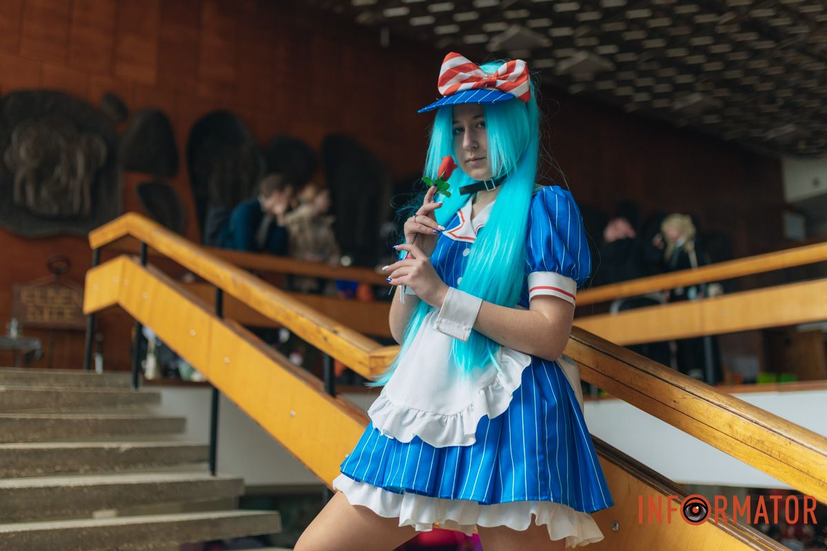 Маленький осередок Японії: у Дніпрі відбувся атмосферний захід з аніме та косплею, шукай себе на фото Інформатора 40