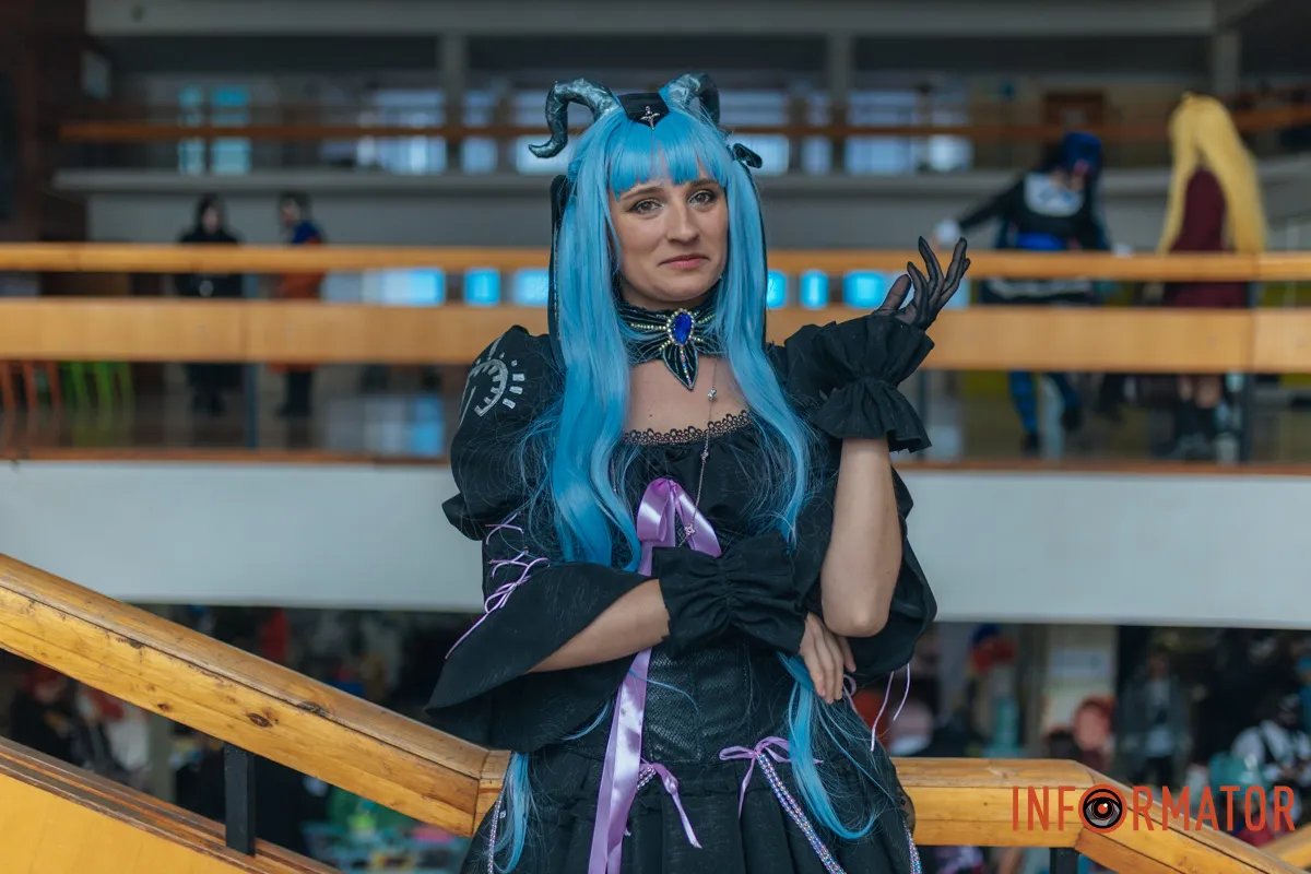 Маленький осередок Японії: у Дніпрі відбувся атмосферний захід з аніме та косплею, шукай себе на фото Інформатора 35