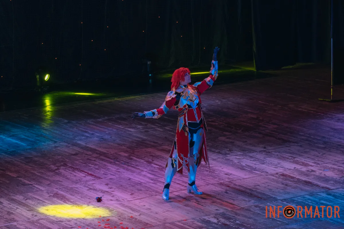 Маленький осередок Японії: у Дніпрі відбувся атмосферний захід з аніме та косплею, шукай себе на фото Інформатора 52