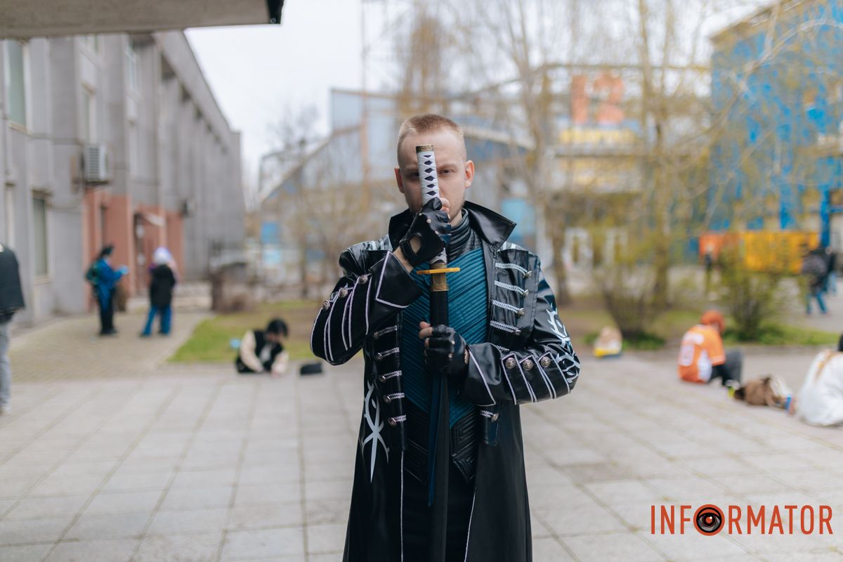 Маленький осередок Японії: у Дніпрі відбувся атмосферний захід з аніме та косплею, шукай себе на фото Інформатора 71