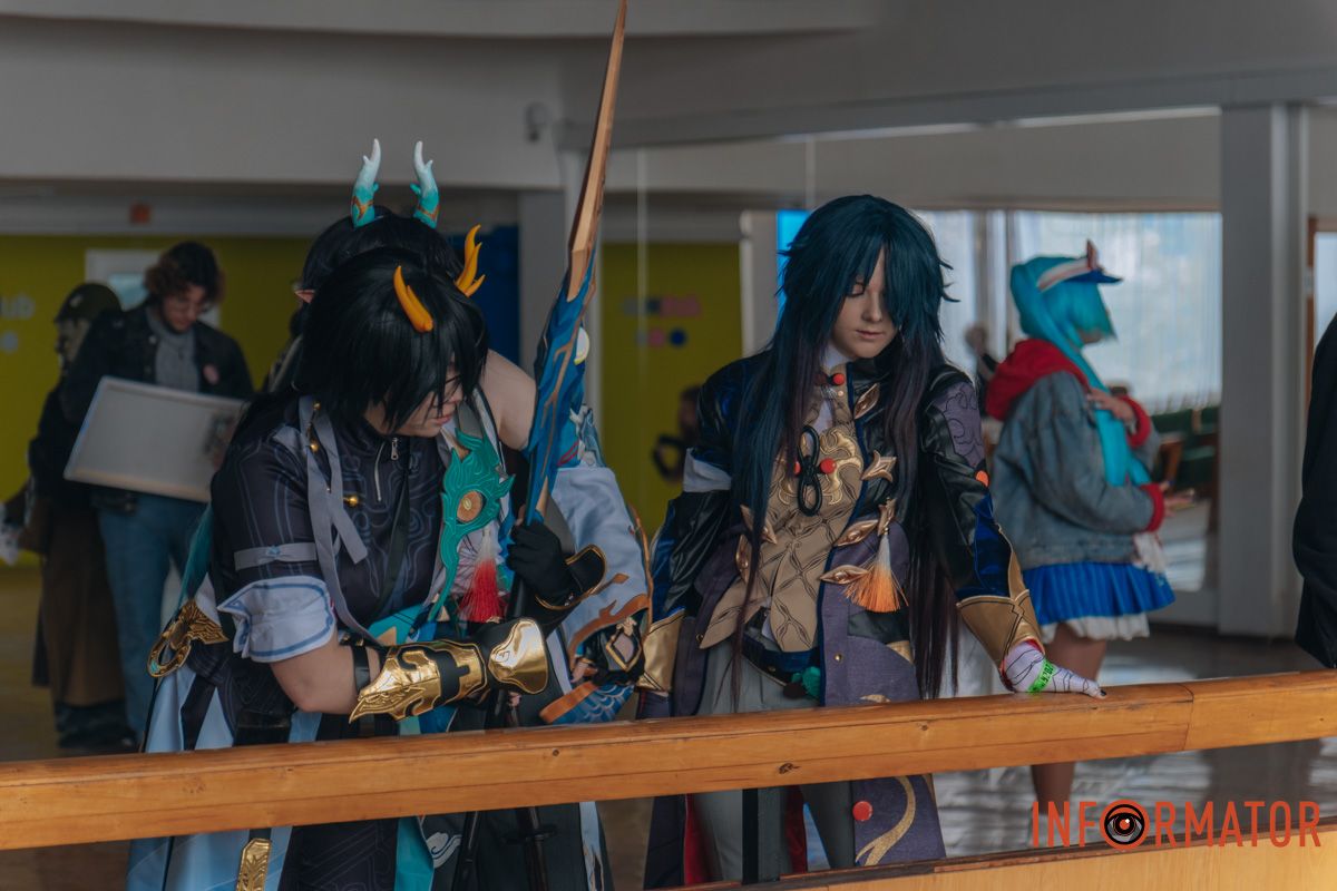 Маленький осередок Японії: у Дніпрі відбувся атмосферний захід з аніме та косплею, шукай себе на фото Інформатора 76