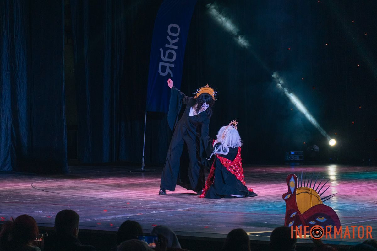 Маленький осередок Японії: у Дніпрі відбувся атмосферний захід з аніме та косплею, шукай себе на фото Інформатора 74