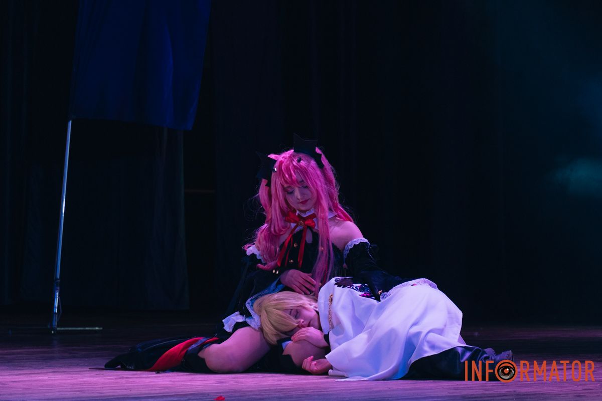 Маленький осередок Японії: у Дніпрі відбувся атмосферний захід з аніме та косплею, шукай себе на фото Інформатора 87