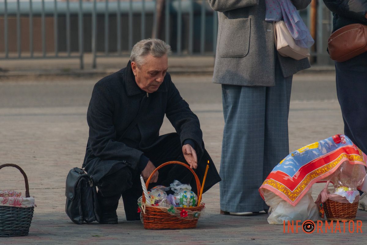 Місто зберігає традиції та демонструє незламність духу