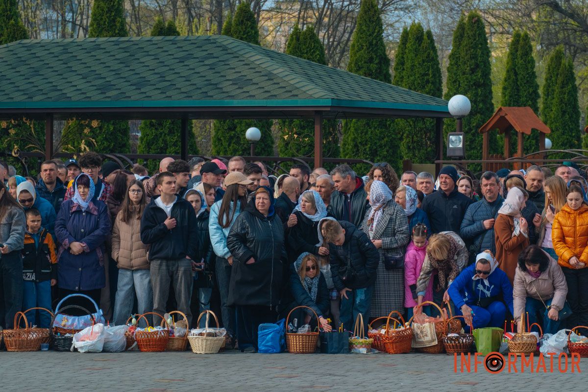 Хрестос родивси - весела днина