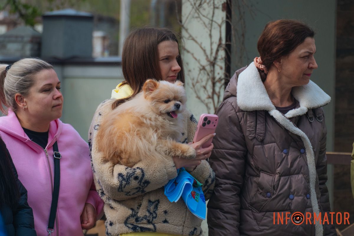 І песика окропили