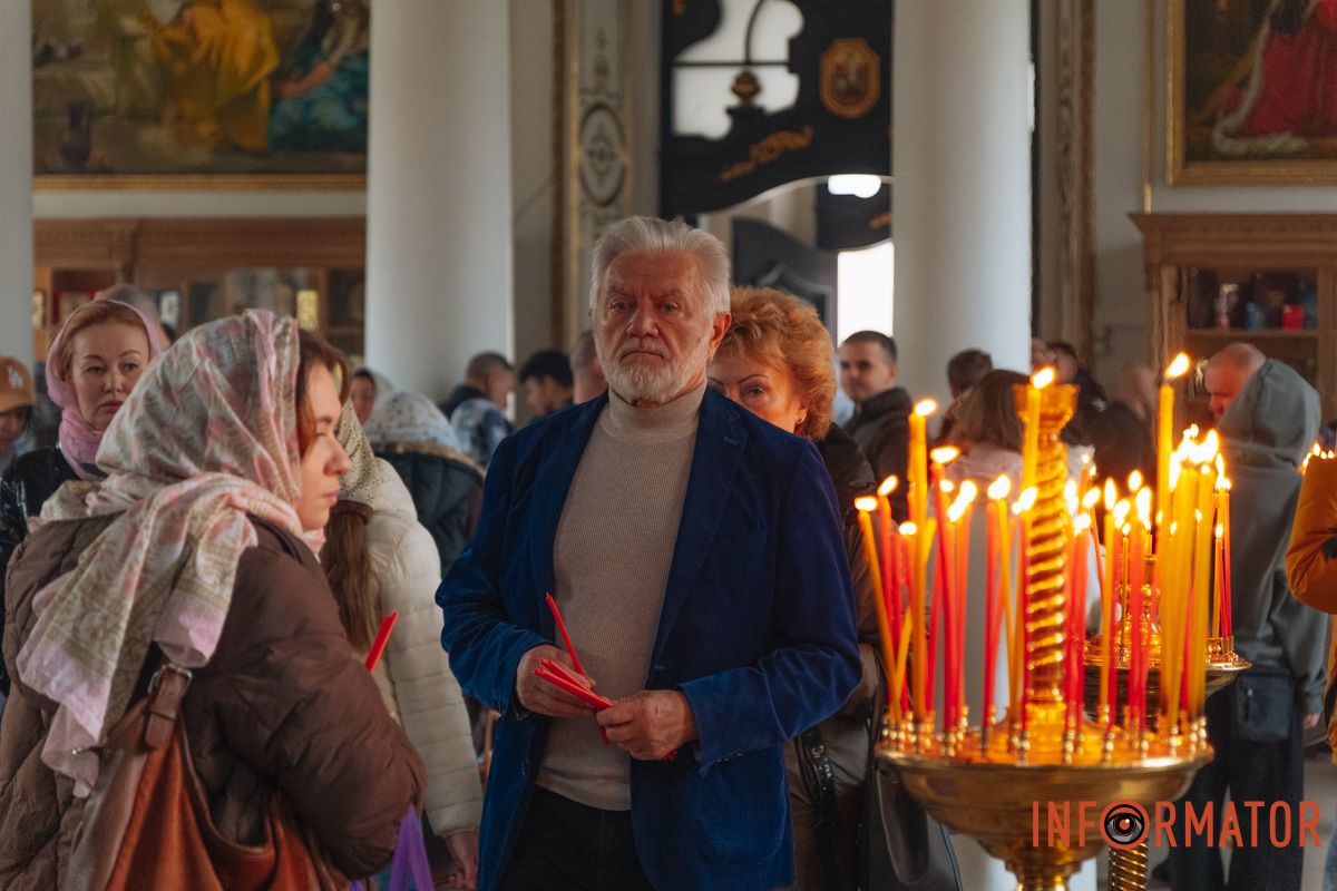 Кожна свічка, запалена біля собору, — це символ нашого спільного майбутнього