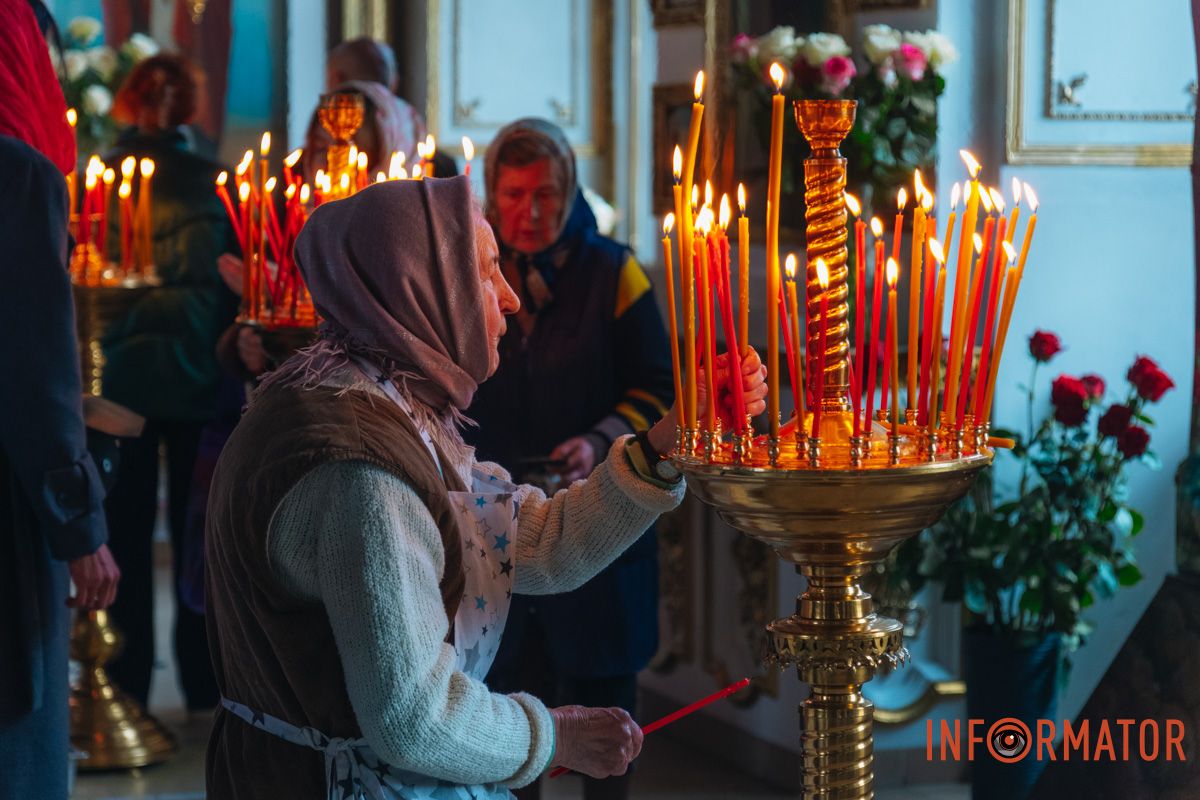 Собор зустрів вірян у неділю