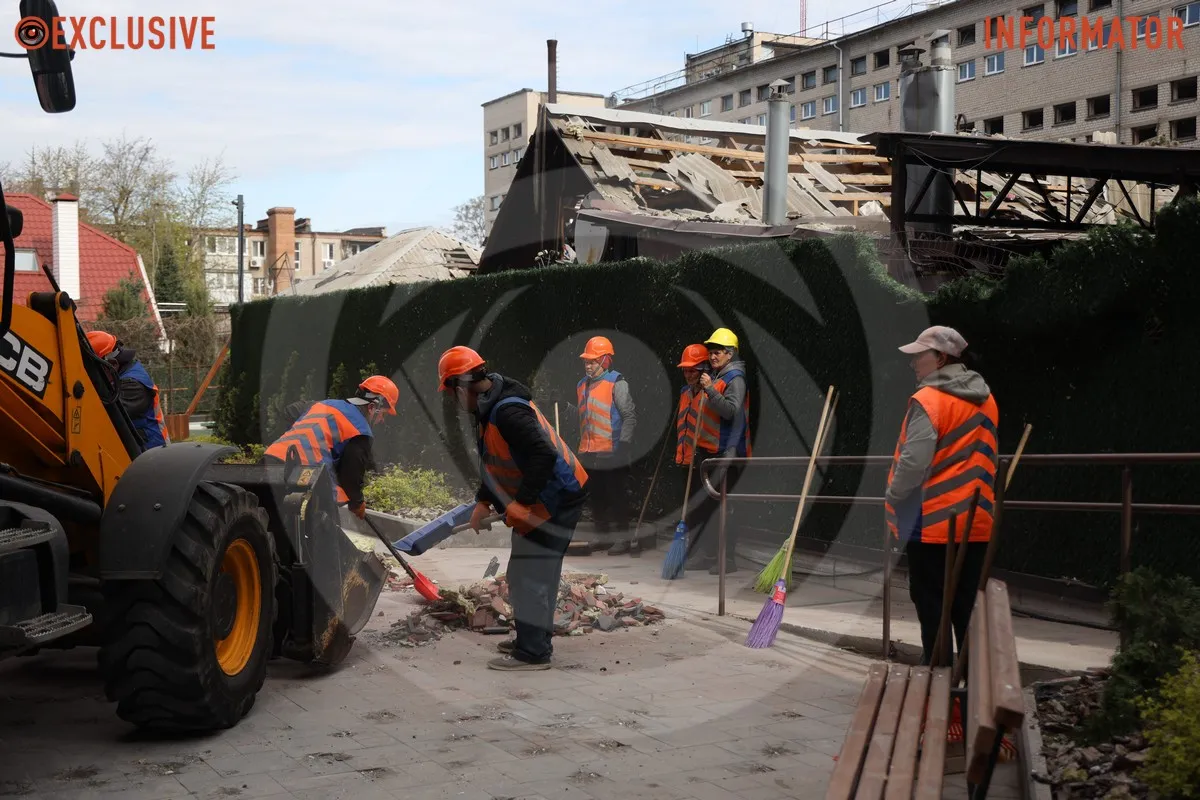 Как Днепр приходит в себя после пережитой атаки дронами 35