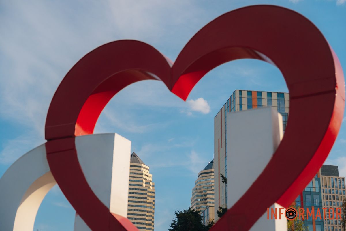 Білий та червоний