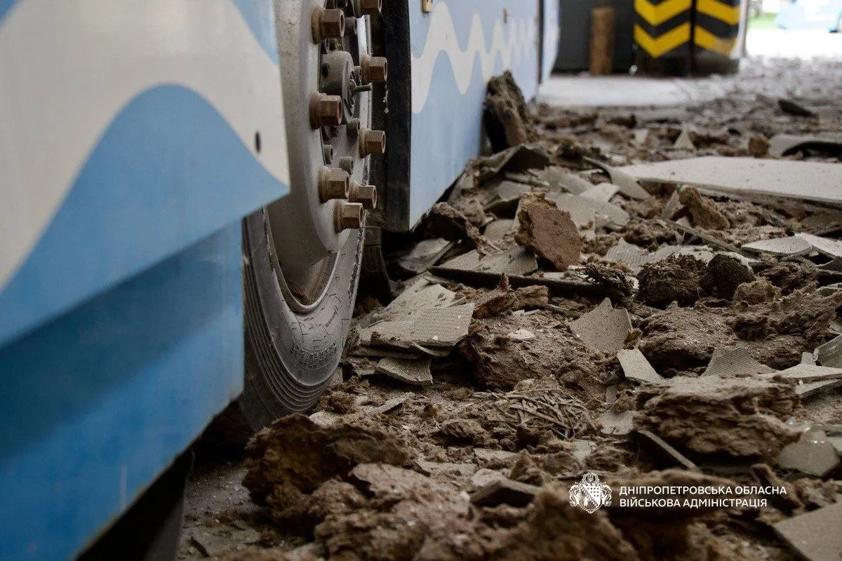 Також пошкоджень зазнало комерційне приміщення