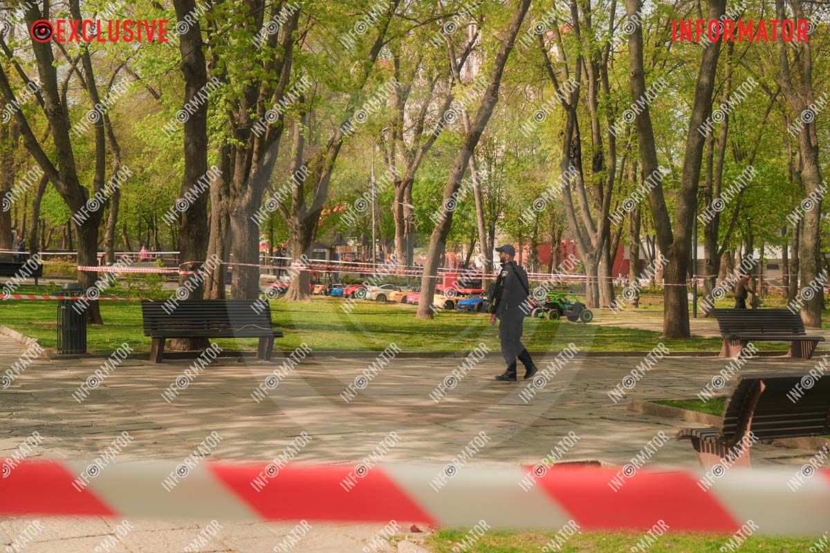 Дрони впали біля дитячого майданчика: що відбувається у парку Шевченка у Дніпрі 25