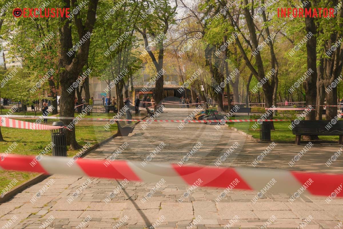 Дрони впали біля дитячого майданчика: що відбувається у парку Шевченка у Дніпрі 18