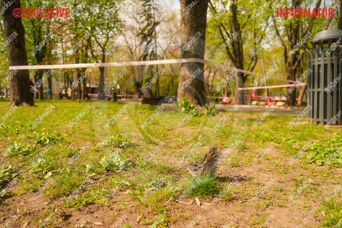 Дрони впали біля дитячого майданчика: що відбувається у парку Шевченка у Дніпрі 23