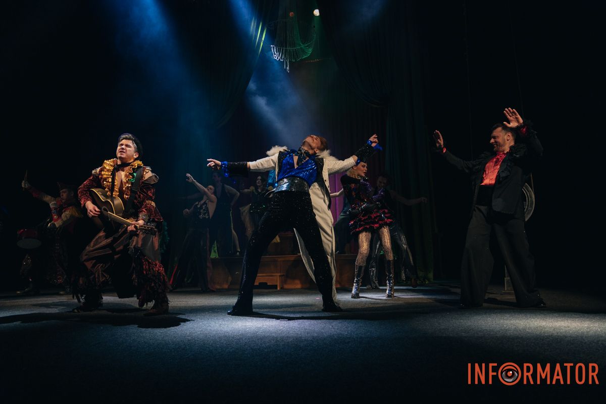 Дніпровський академічний театр драми та комедії ДРАМіКОМ готує для глядачів яскраву новинку