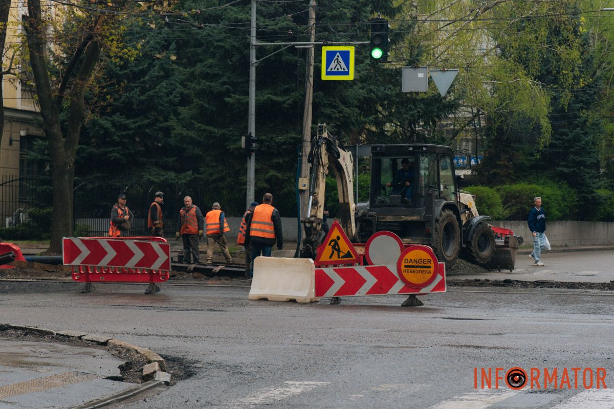 У Дніпрі перекрили вулицю Паторжинського: як курсує транспорт 1