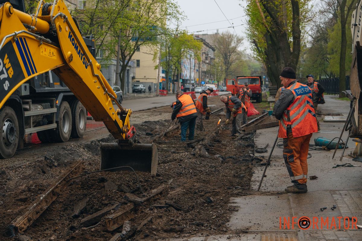 У Дніпрі перекрили вулицю Паторжинського: як курсує транспорт 8