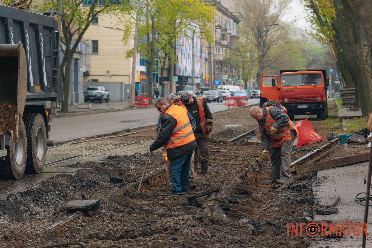 У Дніпрі перекрили вулицю Паторжинського: як курсує транспорт 10