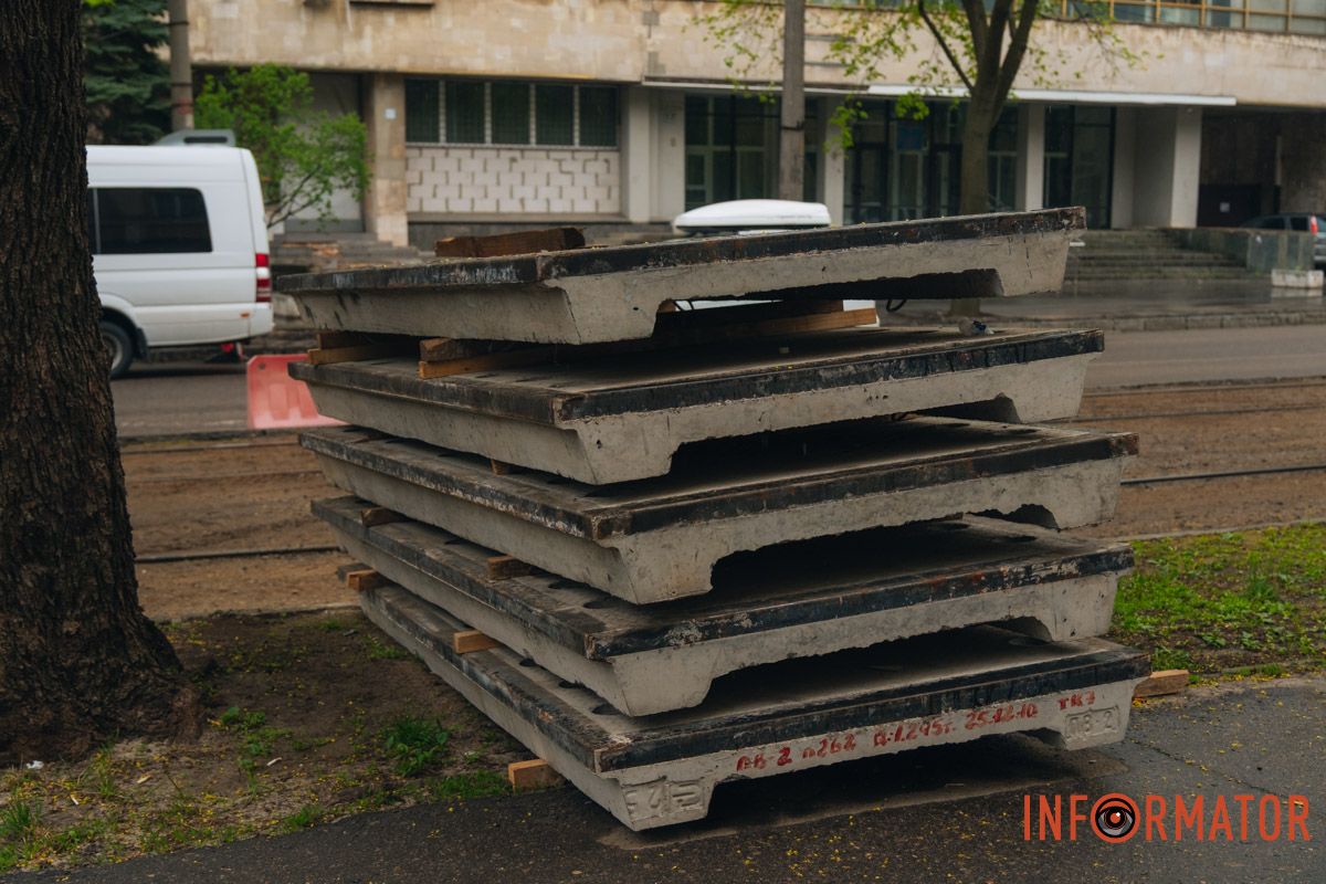 У Дніпрі перекрили вулицю Паторжинського: як курсує транспорт 17