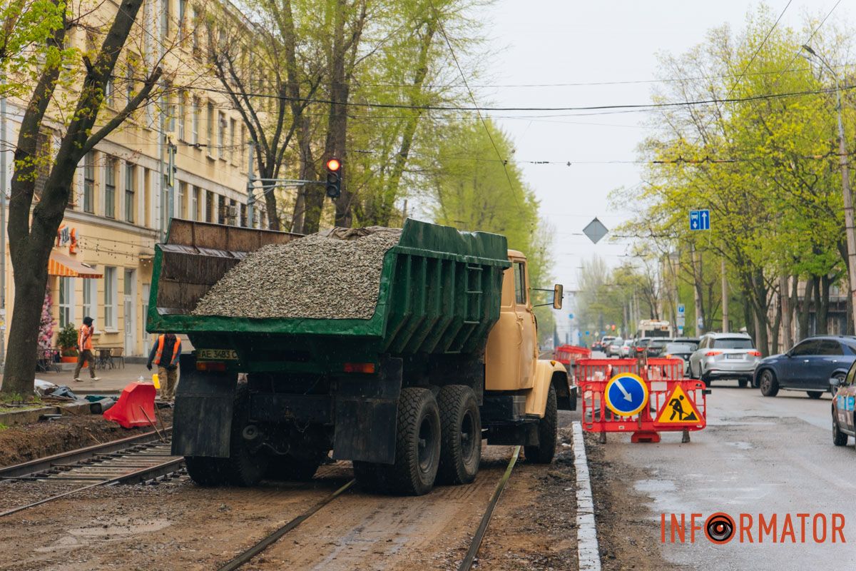 У Дніпрі перекрили вулицю Паторжинського: як курсує транспорт 21
