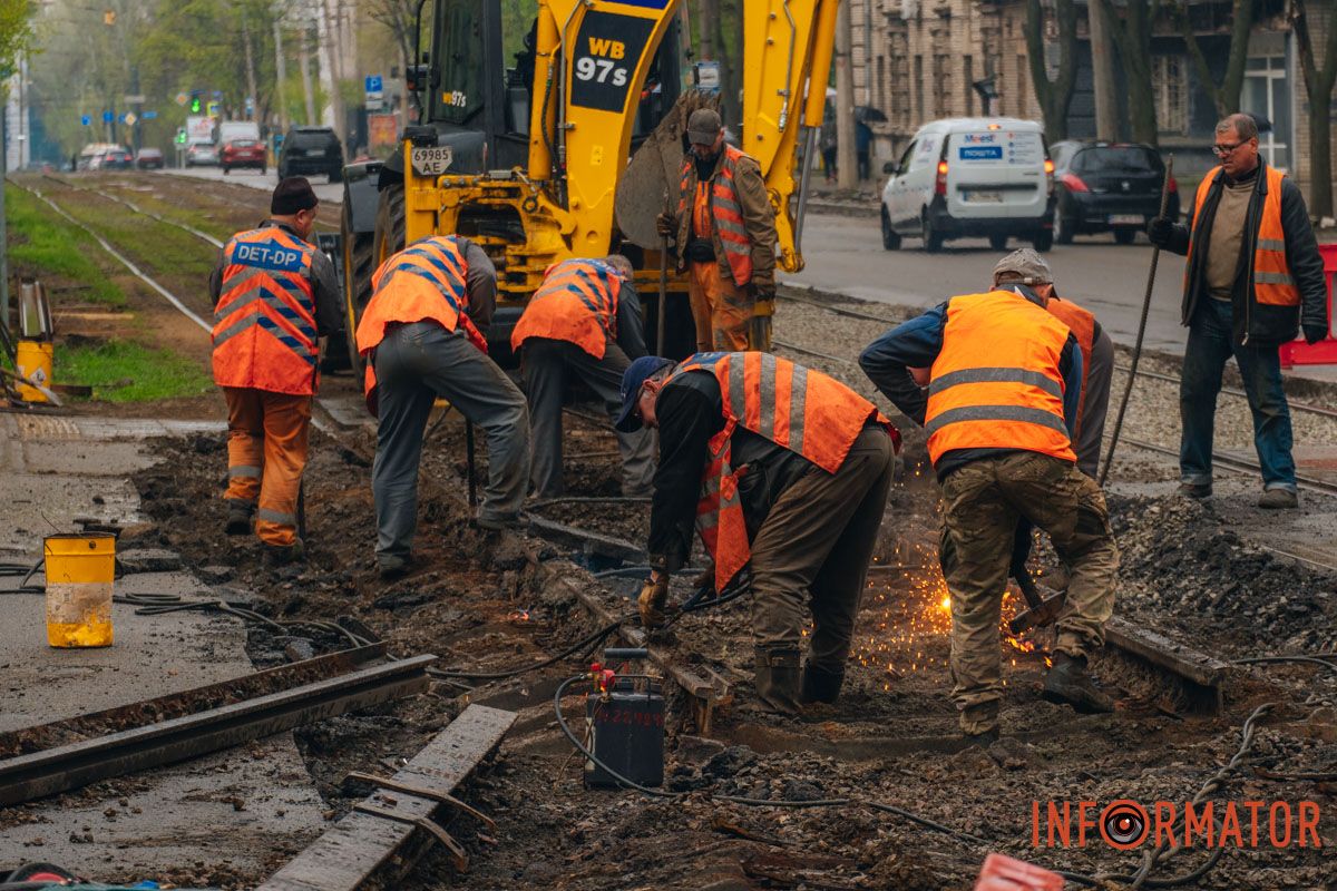 У Дніпрі перекрили вулицю Паторжинського: як курсує транспорт 24