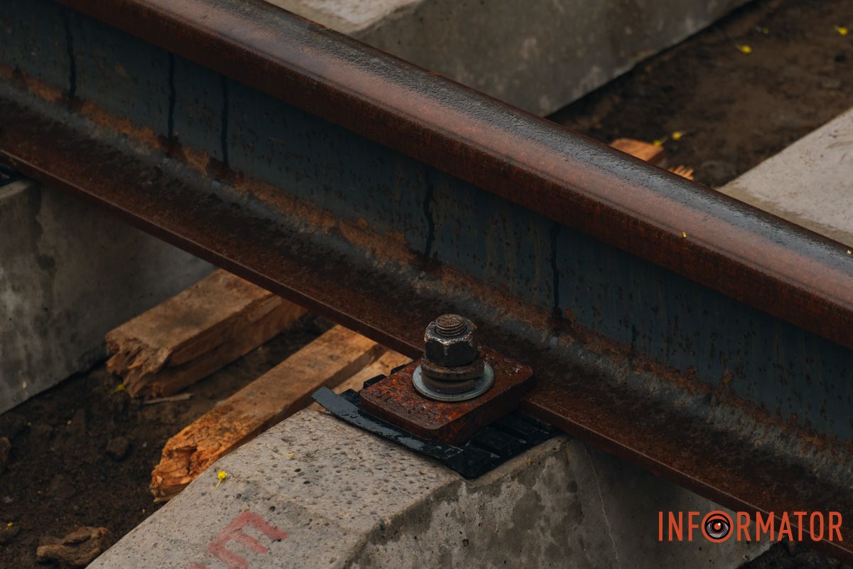 У Дніпрі перекрили вулицю Паторжинського: як курсує транспорт 25