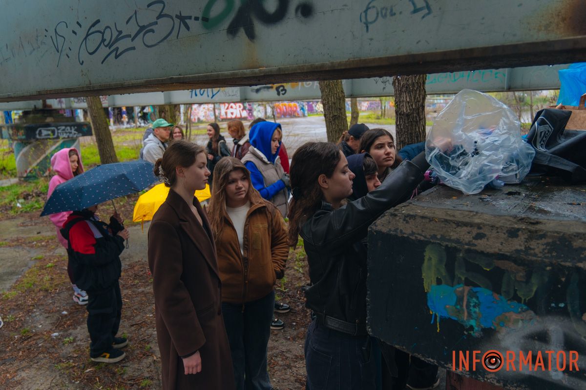 Містяни очищали територію від сміття, впорядковували узбережжя та проводили час разом