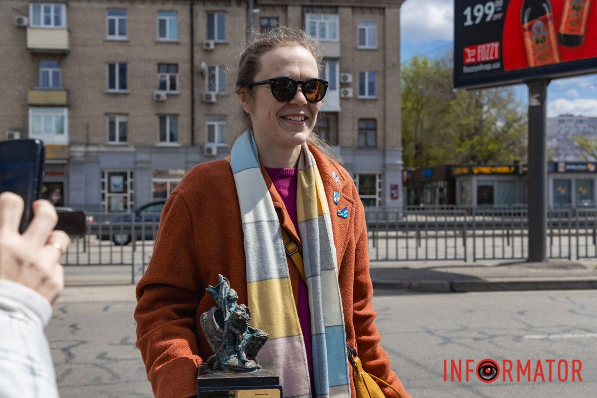 Скульпторка Надія Отряжа