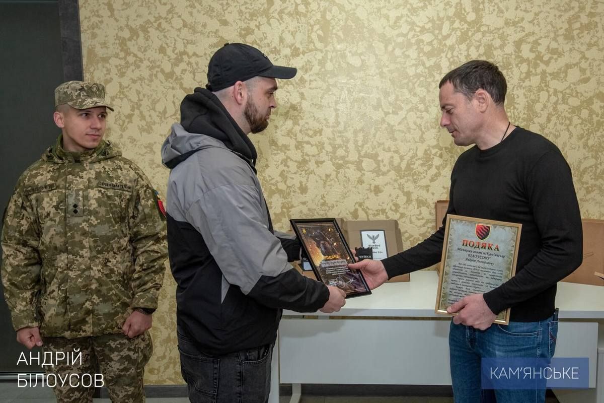 В Каменском передали Защитникам системы Starlink и средства радиоэлектронной разведки 5