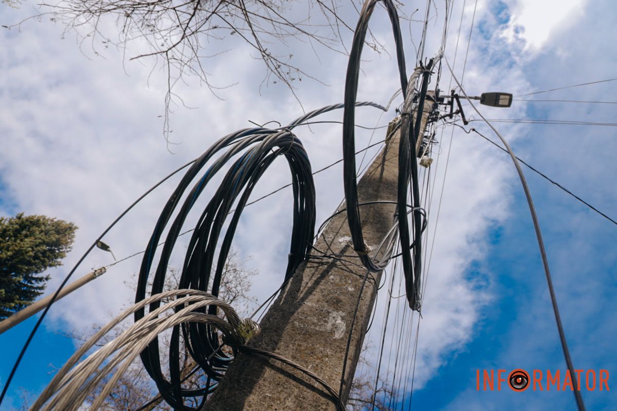 Як Дніпро оговтується після російської атаки 22 квітня: фоторепортаж Інформатора 23