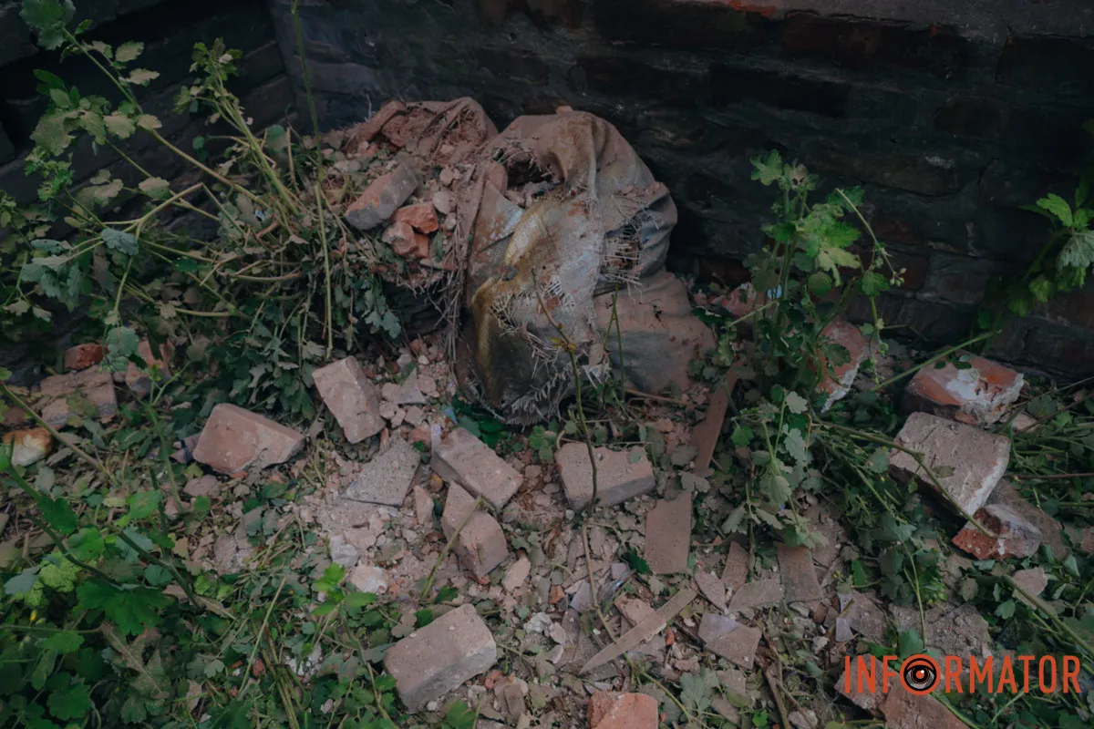 Як Дніпро оговтується після російської атаки 22 квітня: фоторепортаж Інформатора 7