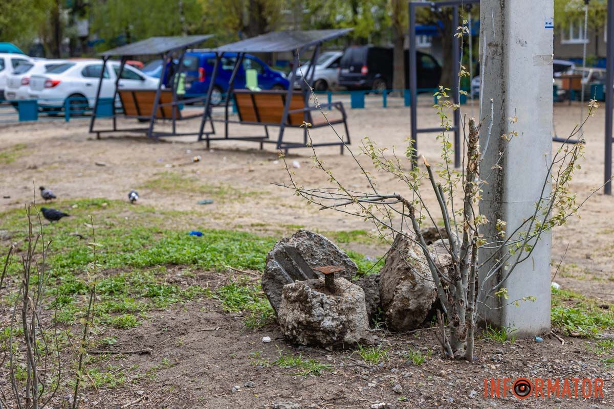 Как выглядит детская площадка на Калиновой в Днепре почти за 3 миллиона бюджетных гривен 4