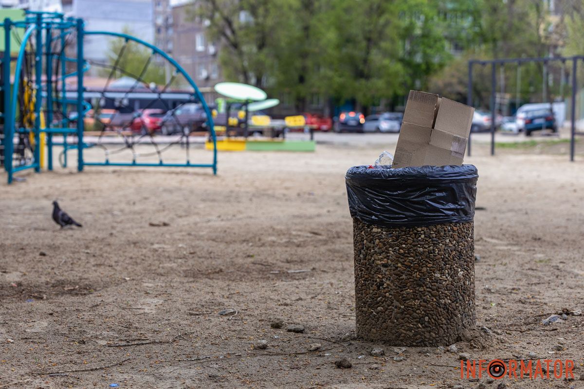 Как выглядит детская площадка на Калиновой в Днепре почти за 3 миллиона бюджетных гривен 5