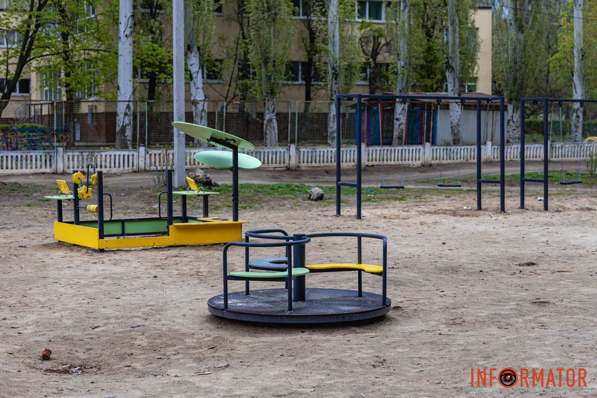 Как выглядит детская площадка на Калиновой в Днепре за почти 3 миллиона бюджетных гривен 12