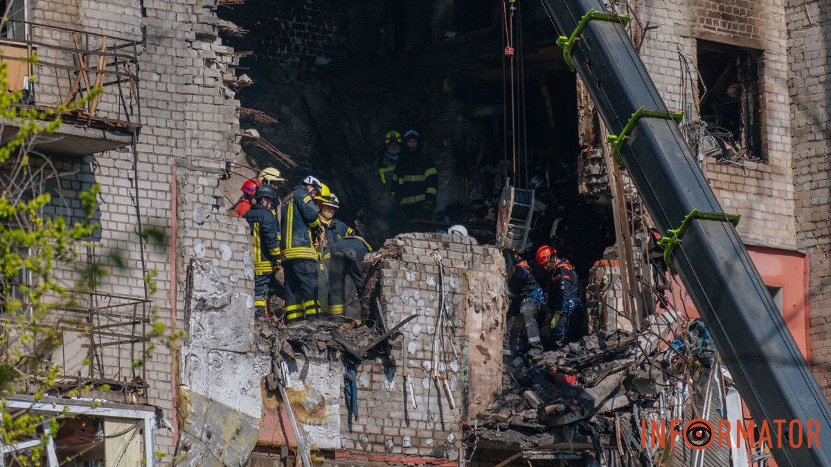 Фоторепортаж Інформатора: що відбувалося зранку 23 квітня на місцях «прильотів» у Дніпрі