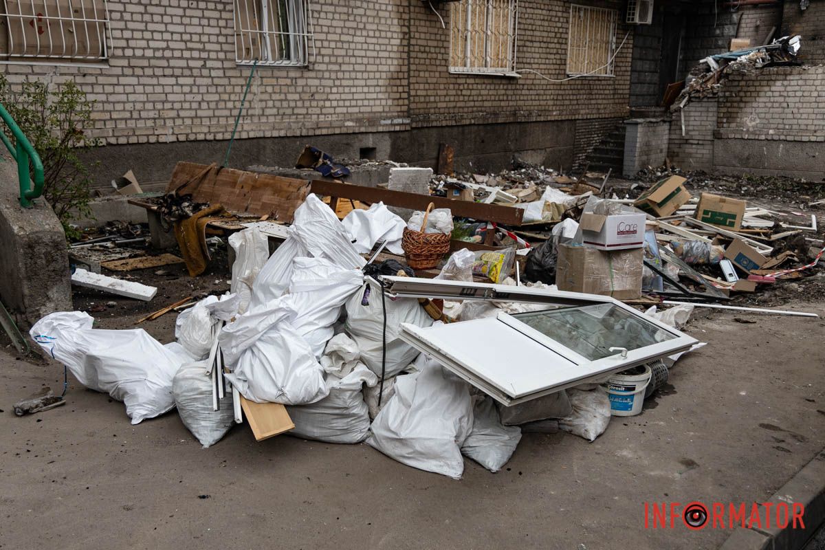 За словами міського голови Дніпра Бориса Філатова, постраждали щонайменше 13 будинків