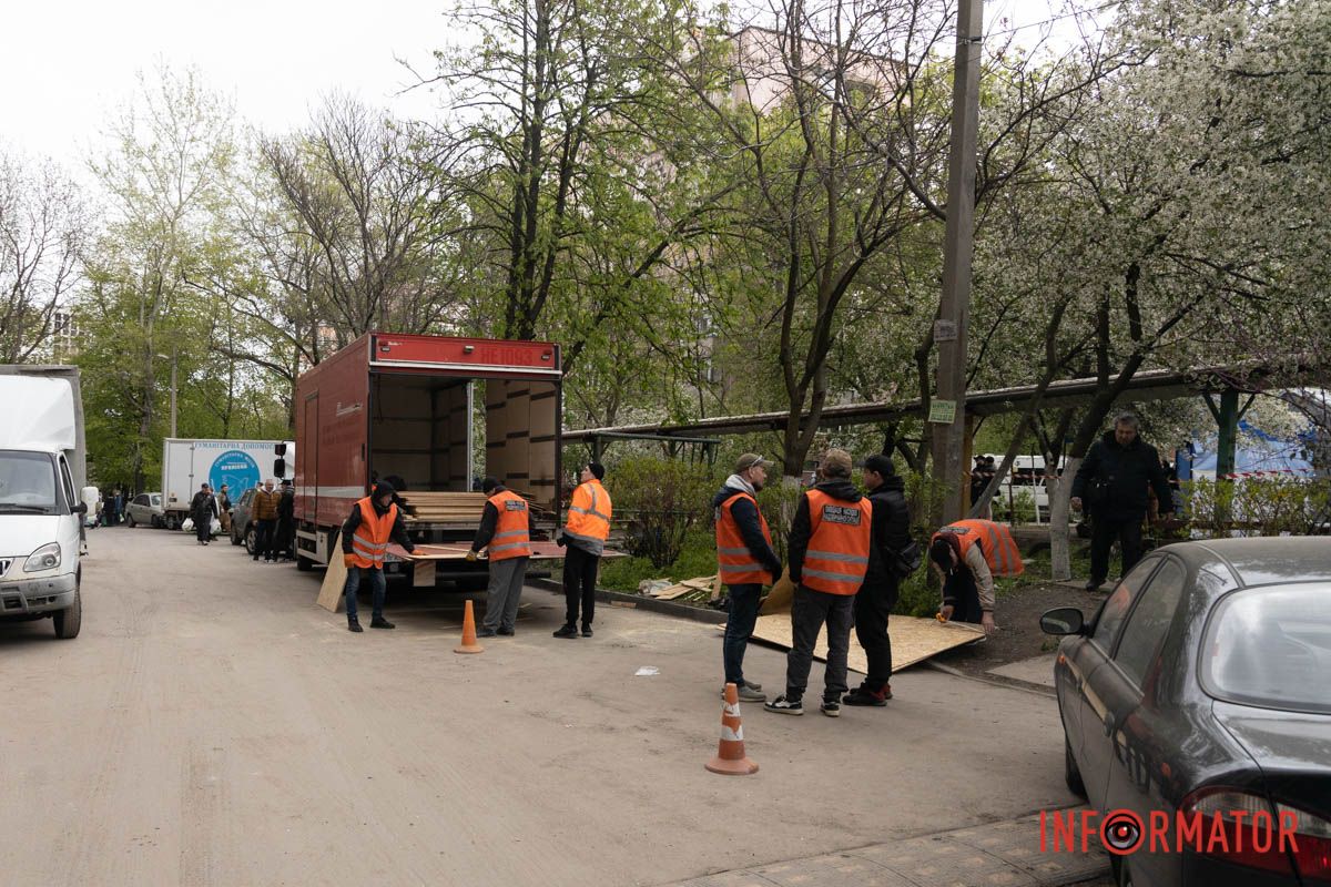 Комунальники за роботою