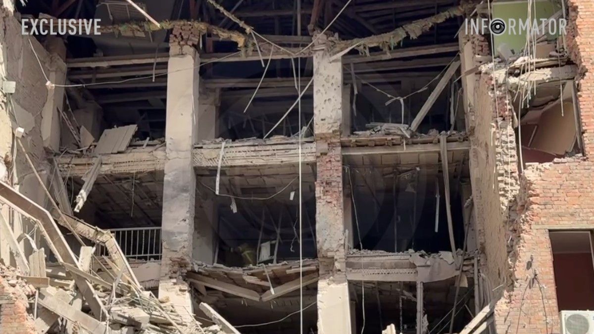 Враг снова ударил по Днепру: поврежден дом, один человек погиб, еще семеро – ранены