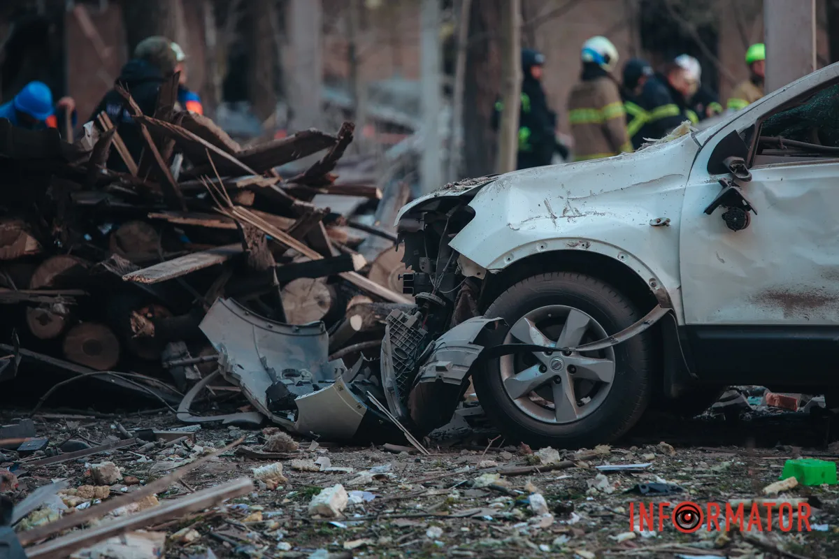 Комбінована атака на Дніпро 25 квітня: фото з місць атак 109