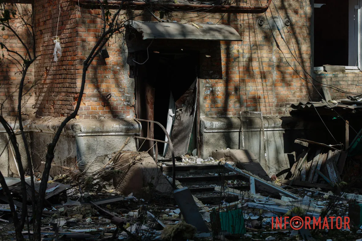 Комбінована атака на Дніпро 25 квітня: фото з місць атак 103