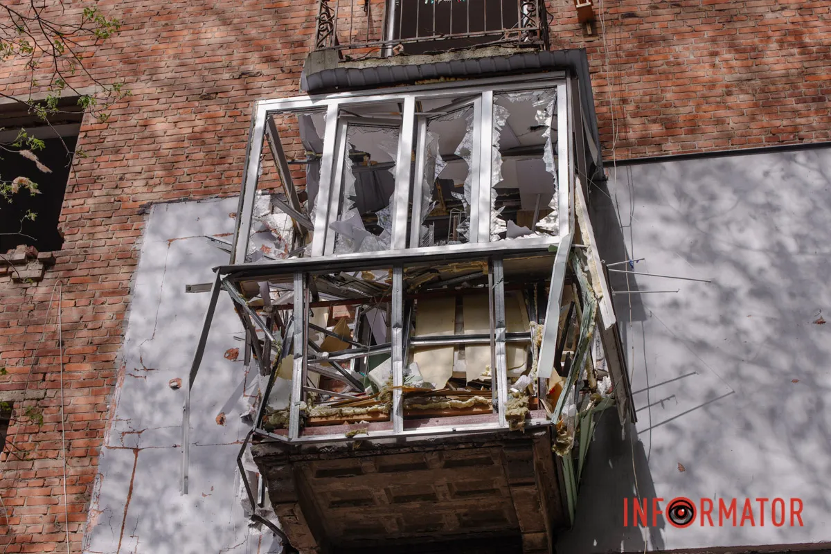 Комбінована атака на Дніпро 25 квітня: фото з місць атак 61