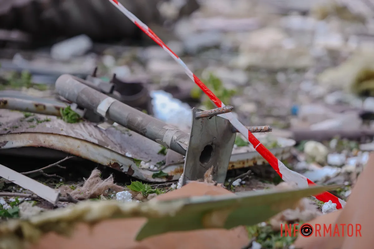 Комбінована атака на Дніпро 25 квітня: фото з місць атак 60