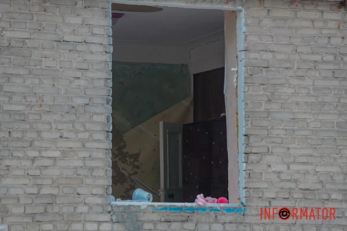 Комбінована атака на Дніпро 25 квітня: фото з місць атак 47