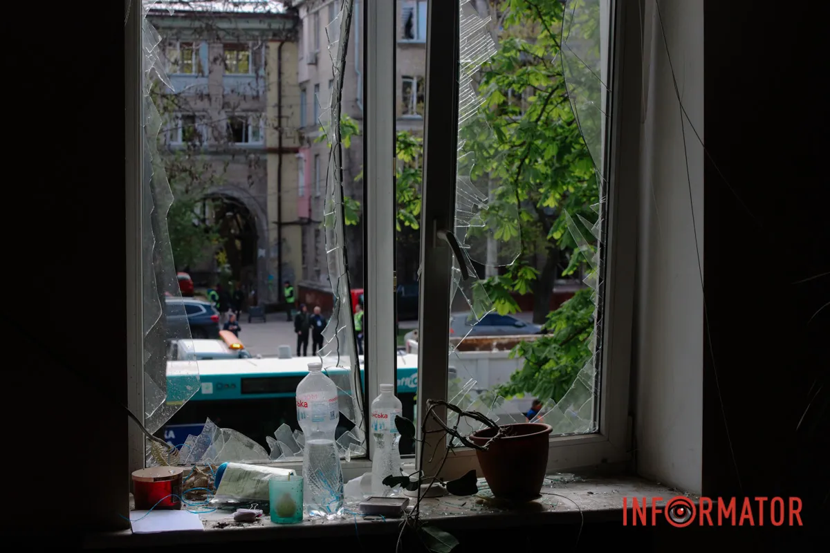 Комбінована атака на Дніпро 25 квітня: фото з місць атак 15