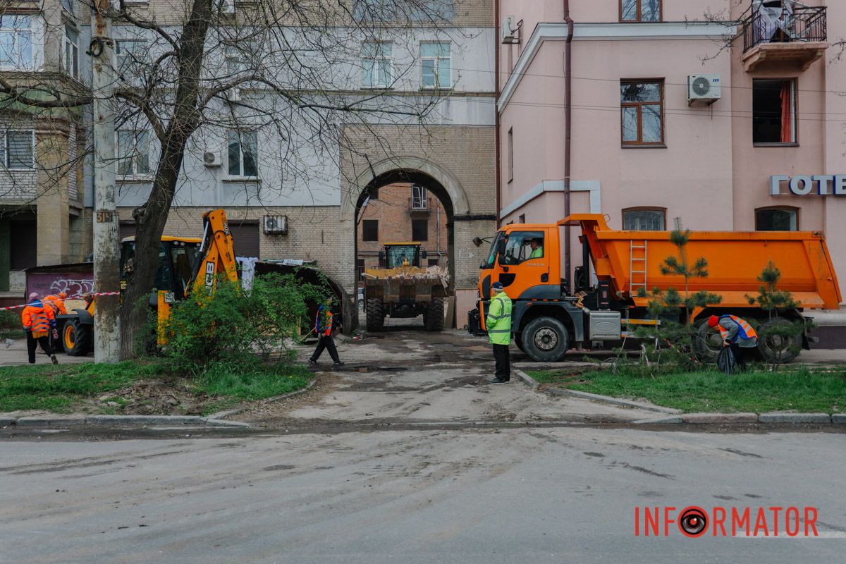 Працює важка техніка