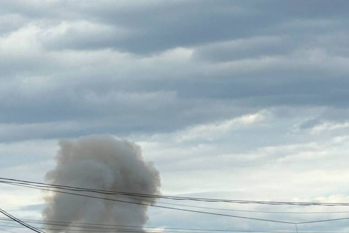 Стовп диму в Дніпрі