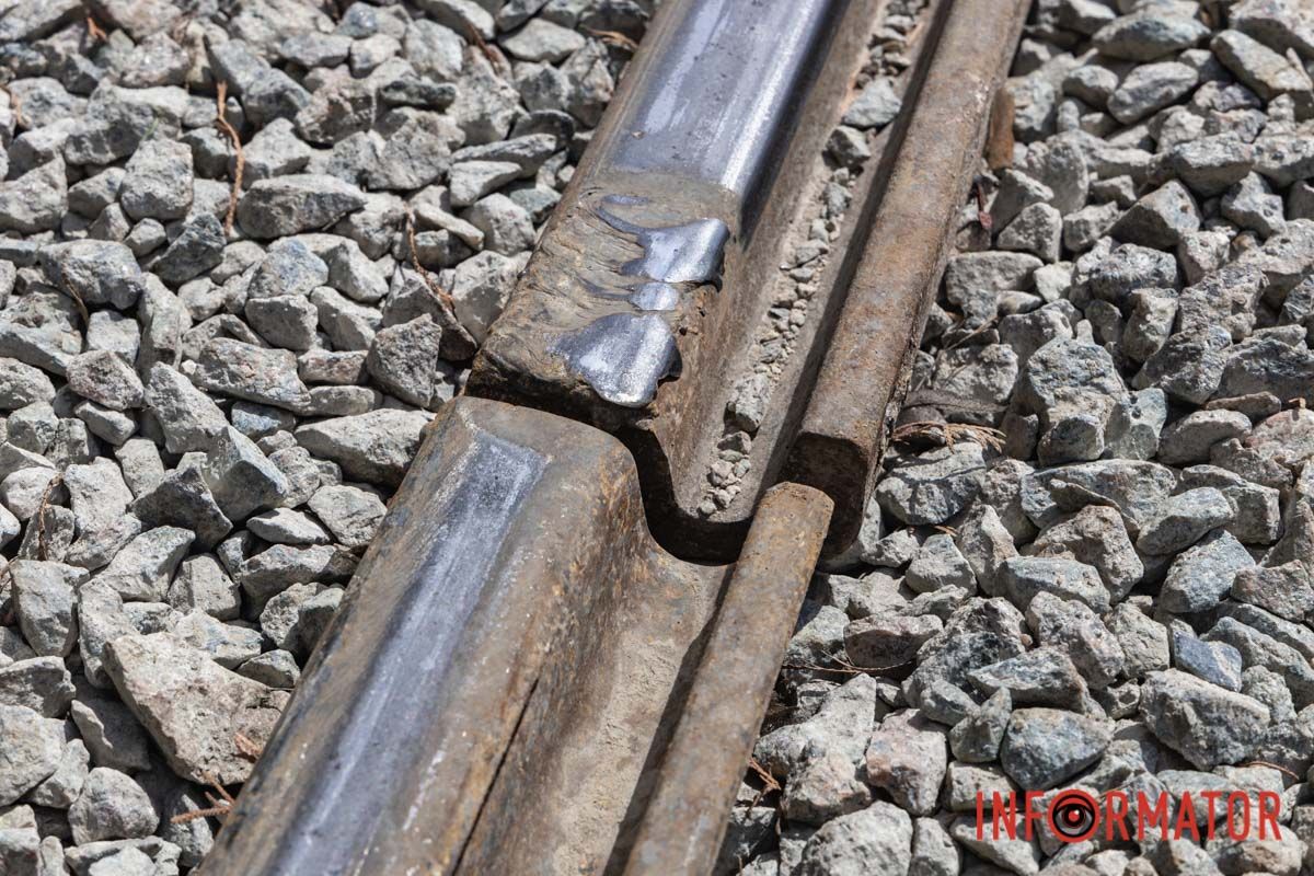 Оновлюють трамвайні рейки в рамках проєкту з безбар'єрності
