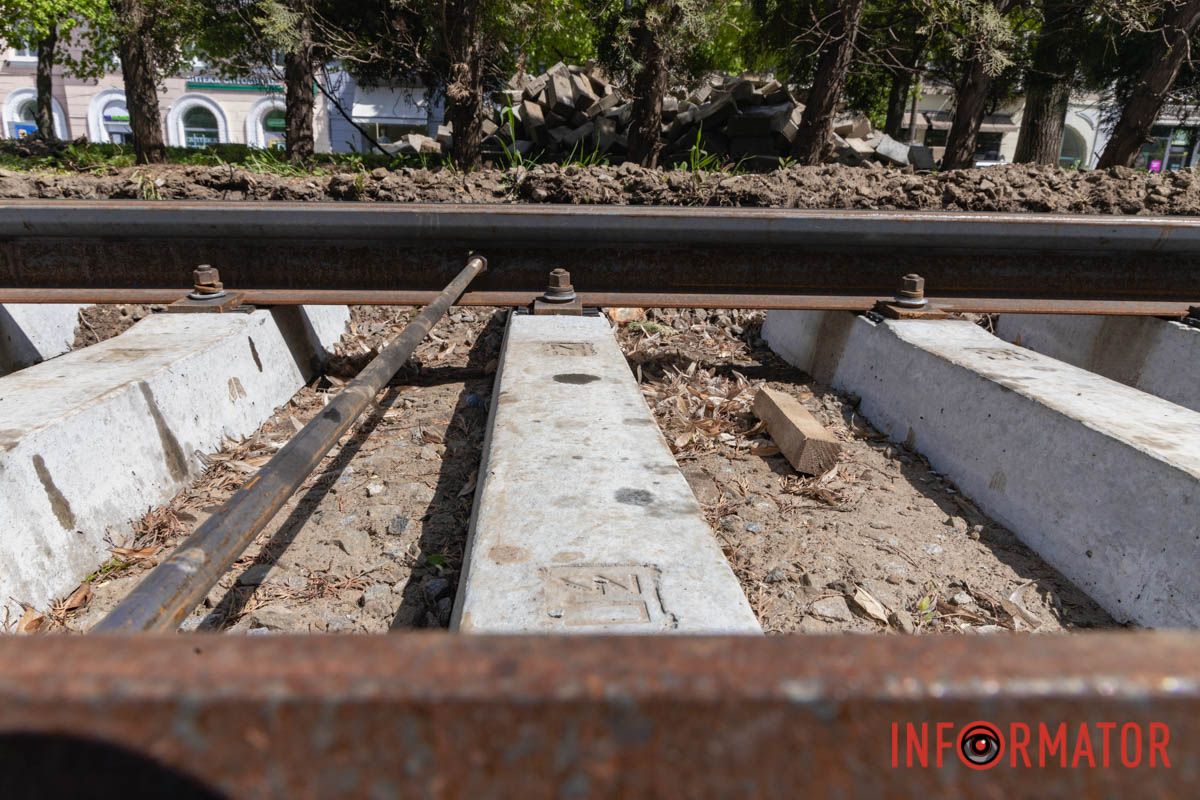 У Дніпрі проводять оновлення трамвайної колії для трамваїв за 430 мільйонів гривень 10