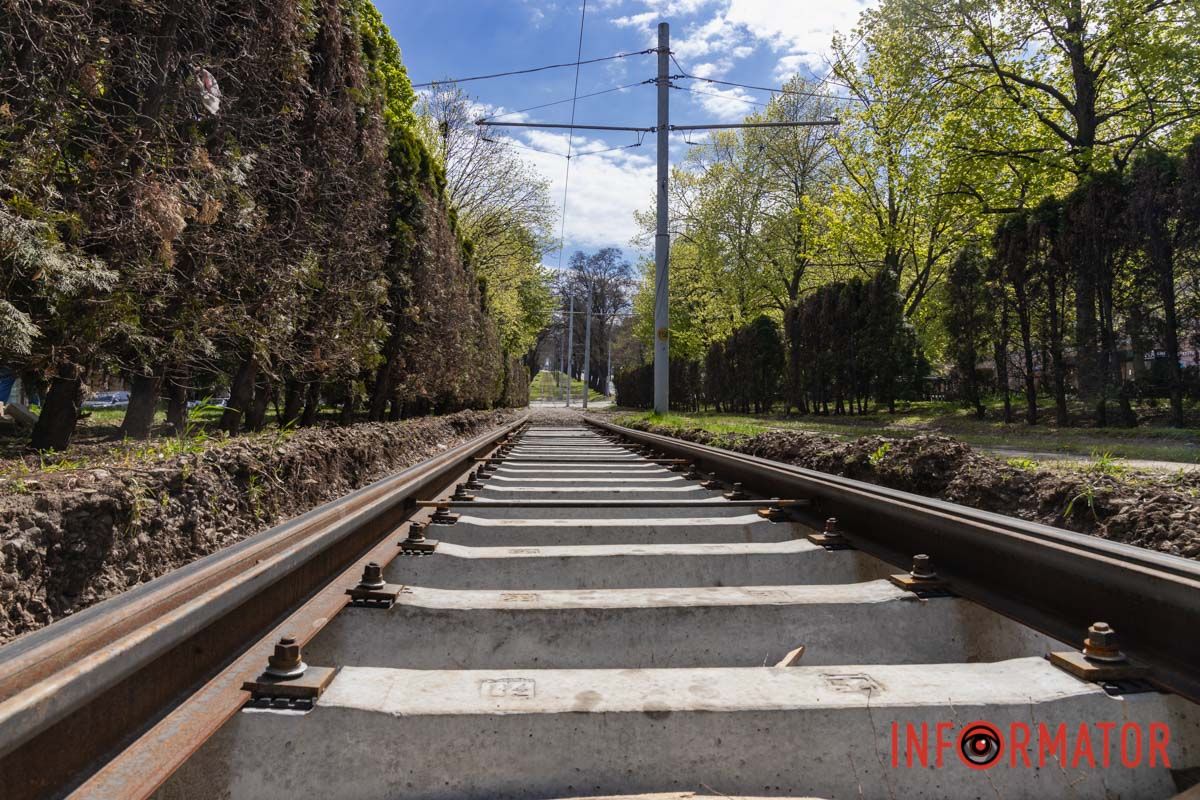 У Дніпрі проводять оновлення трамвайної колії для трамваїв за 430 мільйонів гривень 7